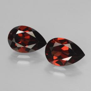 Gemas de Granate Piropo Rojo sangre intenso natural de 4.19 ct, En forma de pera, VVS-VS