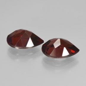 Gemas de Granate Piropo Rojo negruzco natural de 4.95 ct, En forma de pera, VVS-VS