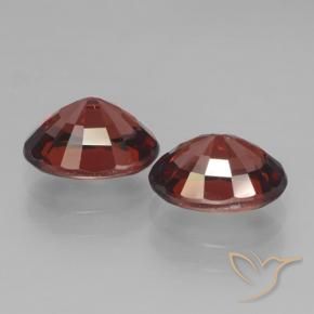 Gemas de Granate piropo Rojo sangre intenso natural de 3.28 ct, Ovalada, VVS-VS