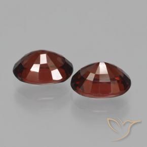 Gemas de Granate piropo Rojo oscuro natural de 3.43 ct, Ovalada, VS