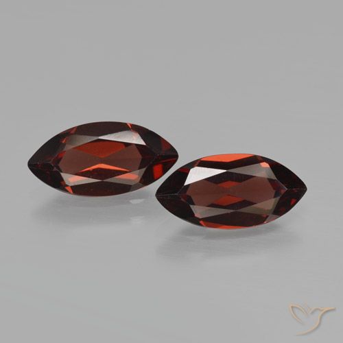 3.80ctw Natural Rojo oscuro Granate piropo, Marquesa, VVS-VS