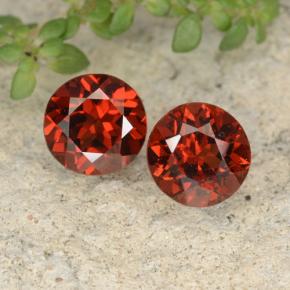 Gemas de Granate Piropo Rojo medio natural de 1.91 ct, Corte Redondo, VS