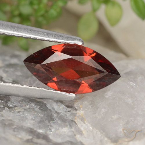 1.16ct Natural Rojo oscuro Granate piropo, Marquesa, VVS-VS