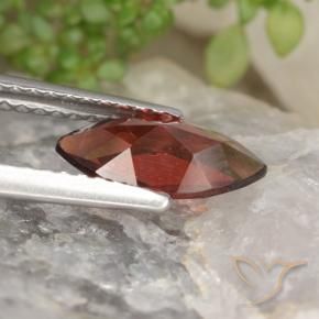 Granate piropo Rojo oscuro natural de 1.16 ct, Marquesa, VVS-VS