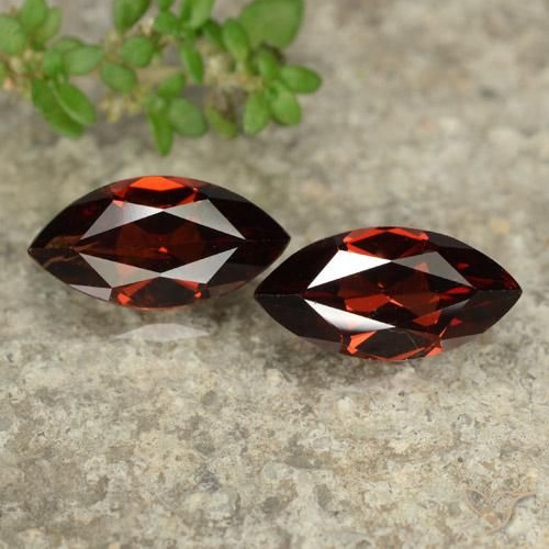 2.82ctw Natural Rojo oscuro Granate piropo, Marquesa, VVS-VS