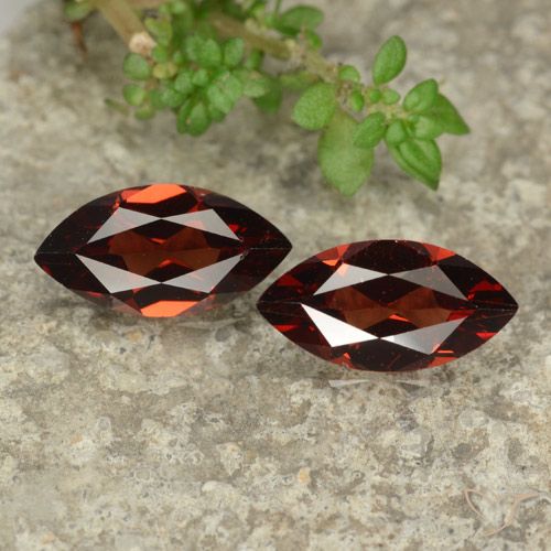 2.25ctw Natural Rojo oscuro Granate piropo, Marquesa, VVS-VS