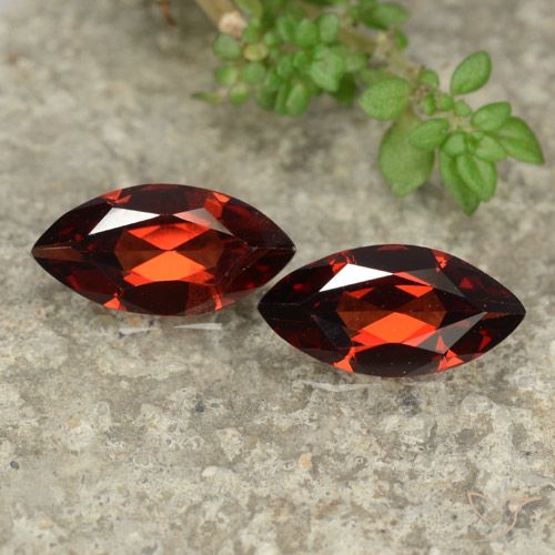 2.22ctw Natural Rojo oscuro Granate piropo, Marquesa, VVS-VS