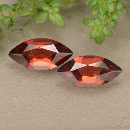 1.68ctw Natural Rojo escarlata Granate piropo, Marquesa, VVS