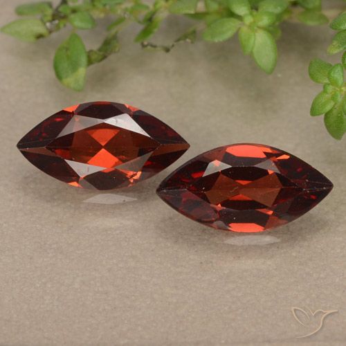 2.15ctw Natural Rojo oscuro Granate piropo, Marquesa, VVS-VS