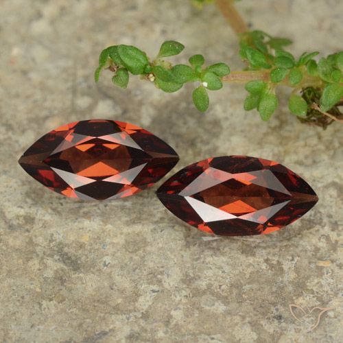 2.04ctw Natural Rojo grosella Granate piropo, Marquesa, VVS-VS