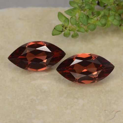 2.38ctw Natural Rojo claro Granate piropo, Marquesa, VVS-VS