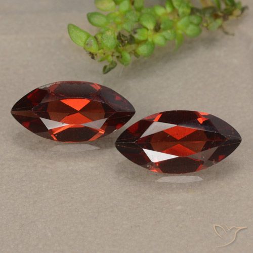 2.12ctw Natural Rojo oscuro Granate piropo, Marquesa, VVS-VS