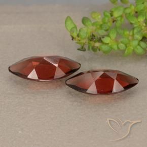 Gemas de Granate piropo Rojo escarlata natural de 2.01 ct, Marquesa, VVS-VS
