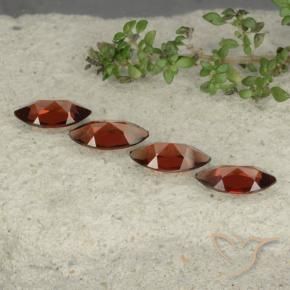 Gemas de Granate piropo Rojo oscuro natural de 4.50 ct, Marquesa, VVS-VS