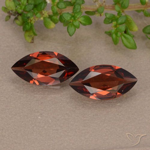 2.01ctw Natural Rojo oscuro Granate piropo, Marquesa, VVS-VS