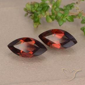 Gemas de Granate piropo Rojo sangre intenso natural de 2.41 ct, Marquesa, VVS-VS