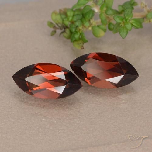Gemas de Granate piropo Rojo oscuro natural de 2.80 ct, Marquesa, VVS-VS