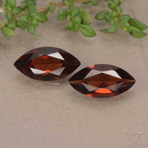 2.12ctw Natural Rojo oscuro Granate piropo, Marquesa, VVS-VS