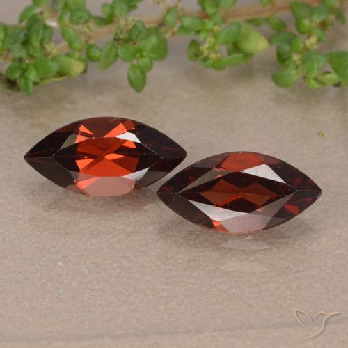 2.51ctw Natural Rojo oscuro Granate piropo, Marquesa, VVS-VS
