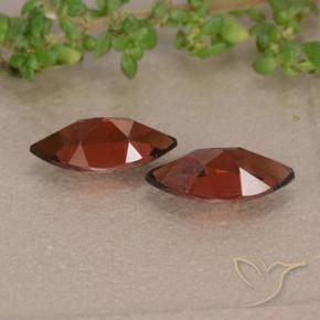 Gemas de Granate piropo Rojo oscuro natural de 2.51 ct, Marquesa, VVS-VS