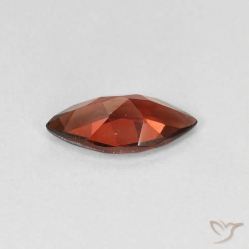 Granate piropo Rojo oscuro natural de 1.17 ct, Marquesa, VVS-VS