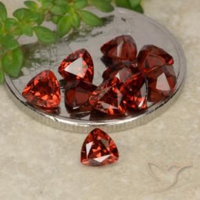 Gemas de Granate piropo Rojo escarlata natural de 3.11 ct, Trillón, VS