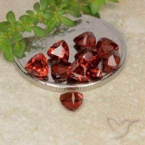 Gemas de Granate piropo Rojo escarlata natural de 3.11 ct, Trillón, VS
