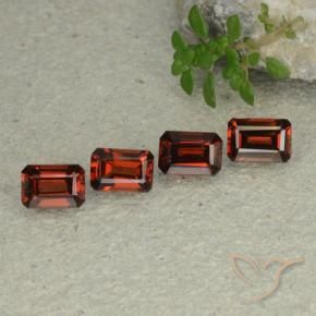 Gemas de Granate piropo Rojo sangría natural de 3.09 ct, Corte Octágono / Esmeralda, VS