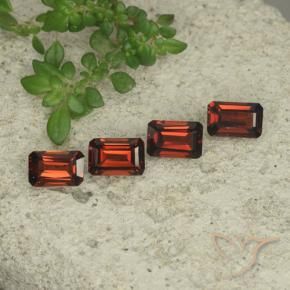 Gemas de Granate piropo Rojo medio natural de 2.28 ct, Corte Octágono / Esmeralda, VS