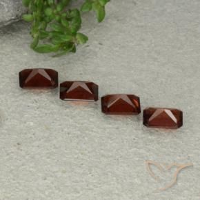 Gemas de Granate piropo Rojo oscuro natural de 2.88 ct, Corte Octágono / Esmeralda, VVS-VS