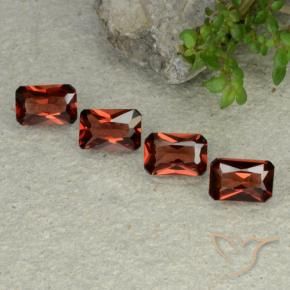 Gemas de Granate piropo Rojo sangría natural de 2.36 ct, Corte Octágono / Esmeralda, VVS-VS