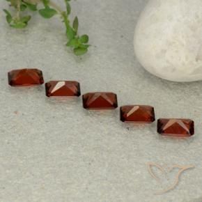 Gemas de Granate piropo Rojo oscuro natural de 2.93 ct, Corte Octágono / Esmeralda, VVS-VS