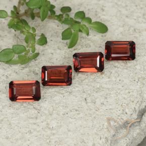 Gemas de Granate piropo Rojo escarlata natural de 2.03 ct, Corte Octágono / Esmeralda, VS