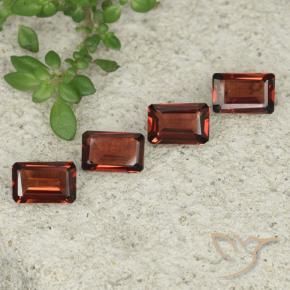 Gemas de Granate piropo Rojo escarlata natural de 2.17 ct, Corte Octágono / Esmeralda, VS