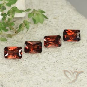 Gemas de Granate piropo Rojo medio natural de 2.64 ct, Corte Octágono / Esmeralda, VVS-VS