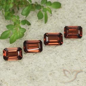 Gemas de Granate piropo Rojo oscuro natural de 2.15 ct, Corte Octágono / Esmeralda, VS