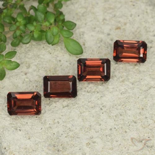Gemas de Granate piropo Rojo sangría natural de 3.01 ct, Corte Octágono / Esmeralda, VS