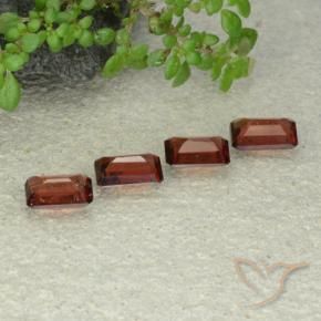 Gemas de Granate piropo Rojo medio natural de 2.12 ct, Corte Octágono / Esmeralda, VS