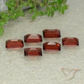 Gemas de Granate piropo Rojo oscuro natural de 3.69 ct, Corte Octágono / Esmeralda, VS