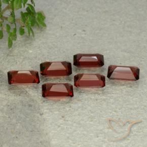 Gemas de Granate piropo Rojo oscuro natural de 3.38 ct, Corte Octágono / Esmeralda, VS