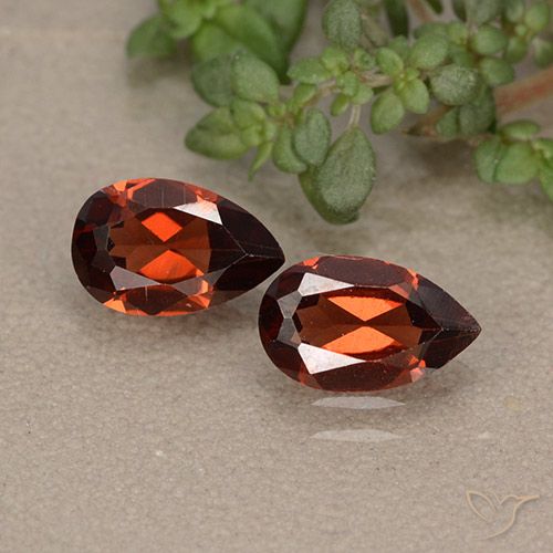 1.80ctw Natural Rojo sangría Granate piropo, En forma de pera, VVS-VS