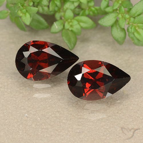 2.02ctw Natural Rojo oscuro Granate piropo, En forma de pera, VS
