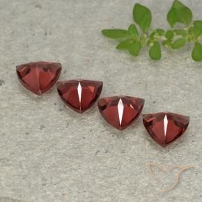 Gemas de Granate piropo Rojo oscuro medio natural de 3.25 ct, Trillón, VVS-VS