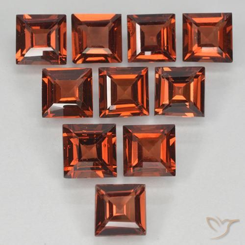 Gemas de Granate piropo Rojo sangría natural de 3.94 ct, Cuadrado, VVS-VS