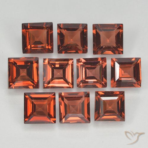 3.84ctw Natural Rojo oscuro Granate piropo, Cuadrado, VVS-VS