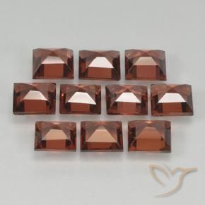 Gemas de Granate piropo Rojo claro natural de 4.07 ct, Cuadrado, VVS-VS