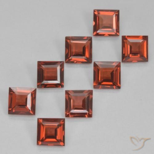 Gemas de Granate piropo Rojo escarlata natural de 3.50 ct, Cuadrado, VVS-VS