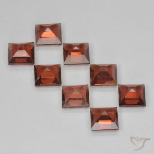 Gemas de Granate piropo Rojo escarlata natural de 3.50 ct, Cuadrado, VVS-VS