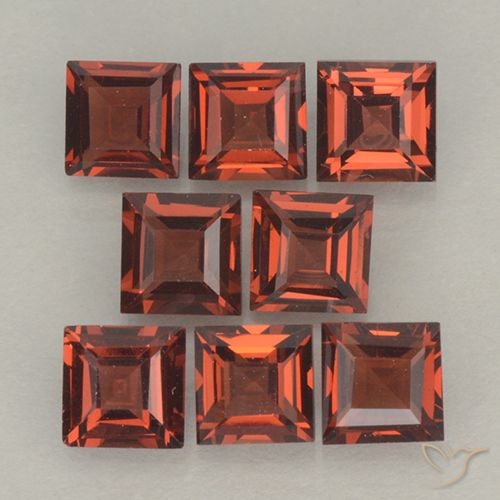 3.52ctw Natural Rojo escarlata Granate piropo, Cuadrado, VVS-VS