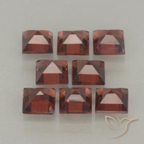 Gemas de Granate piropo Rojo escarlata natural de 3.67 ct, Cuadrado, VVS-VS